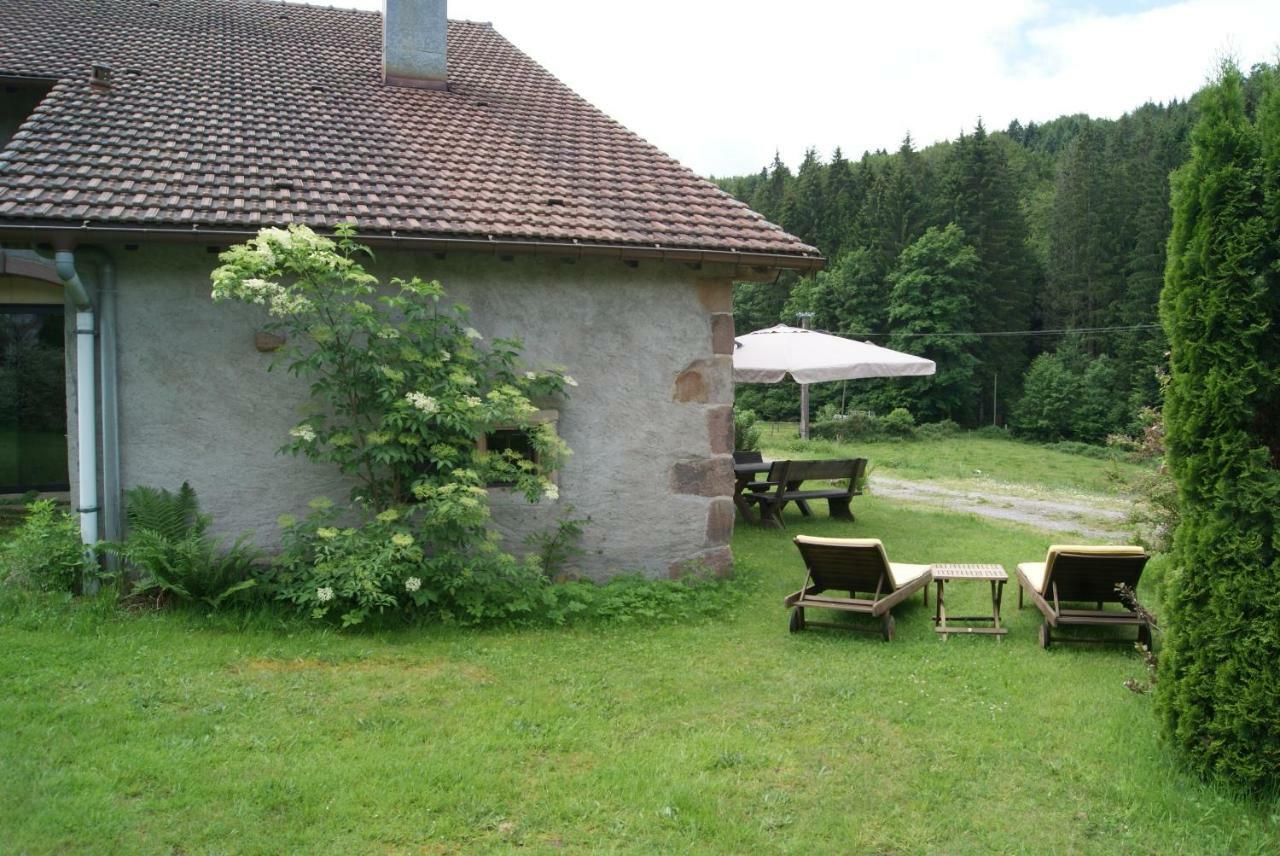 La Hutte Villa Tendon Екстериор снимка